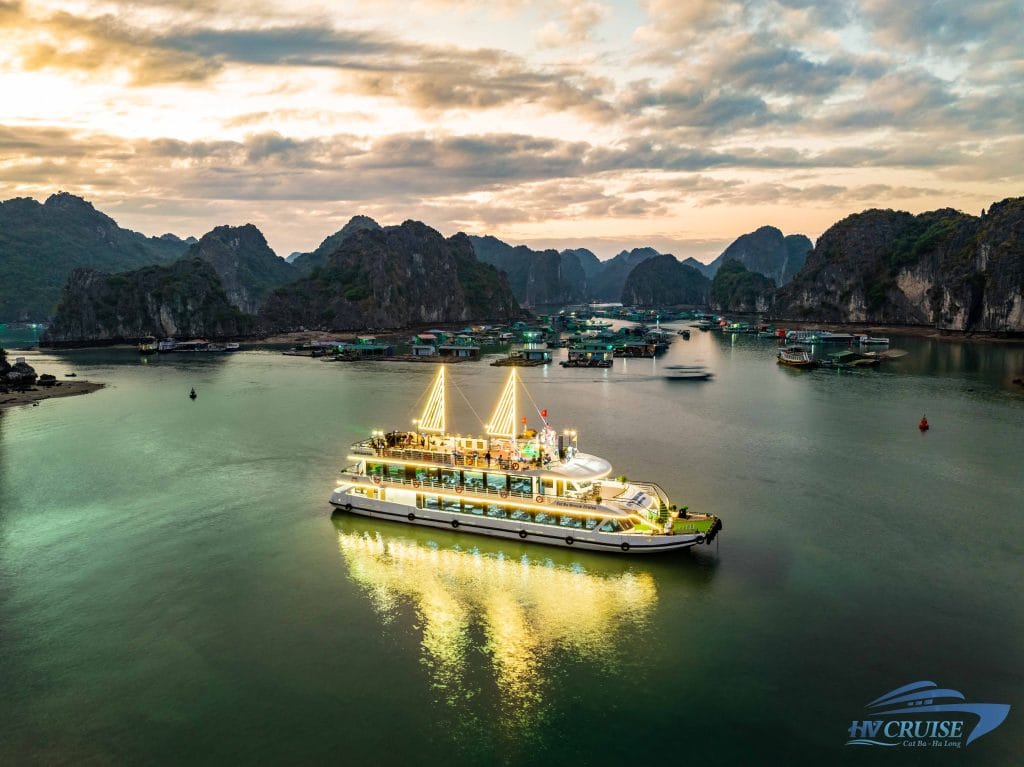Tour Hoàng Hôn - Du Thuyền Dream Cruise