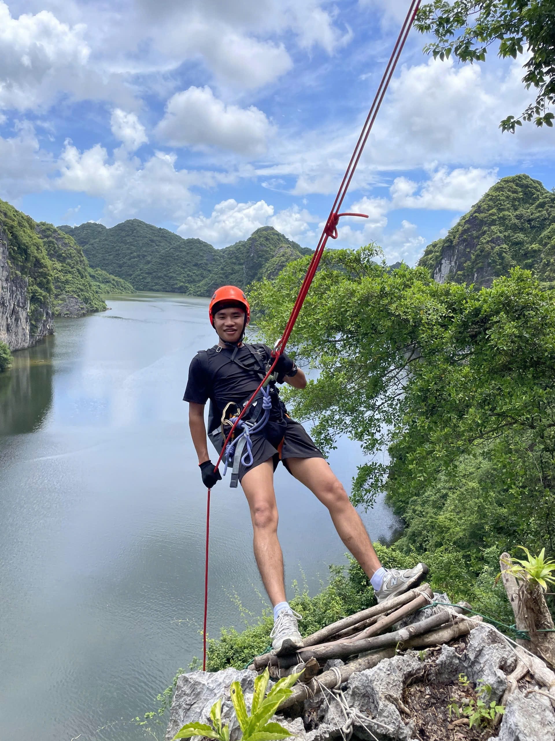 HALF DAY TOUR EXPLORE HANG VEM LAGOON